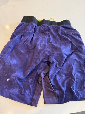 Lululemon T.H.E Shorts Liner Size Small